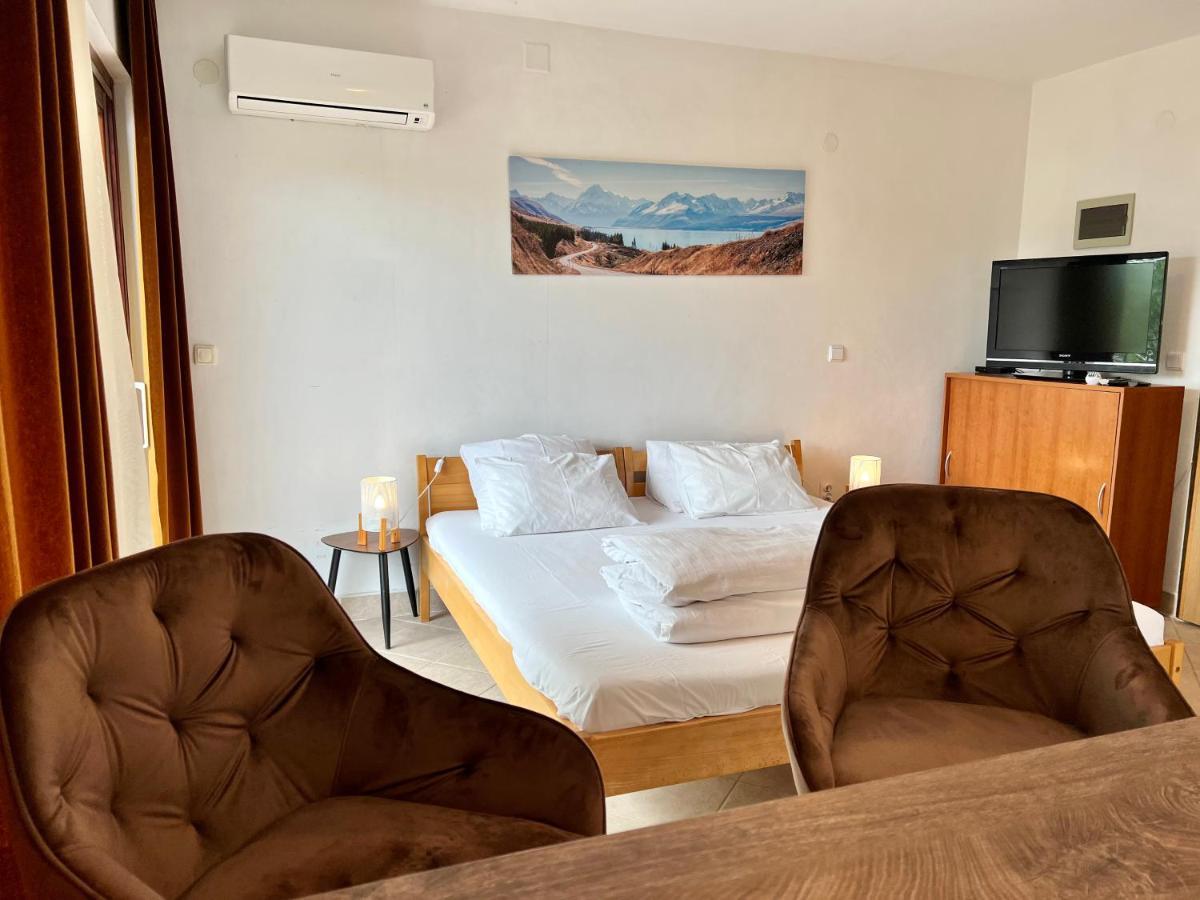 Rooms & Apartment Hegic Задар Экстерьер фото